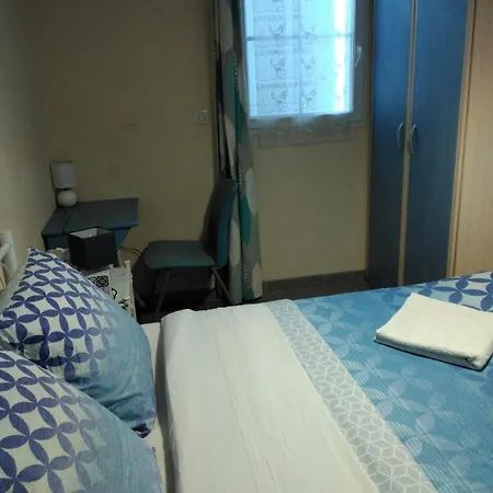 Panzió Maison La Croix Chez L ' Habitant