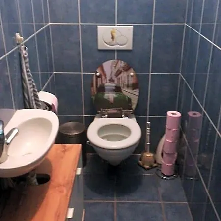 Maison La Croix Chez L ' Habitant *